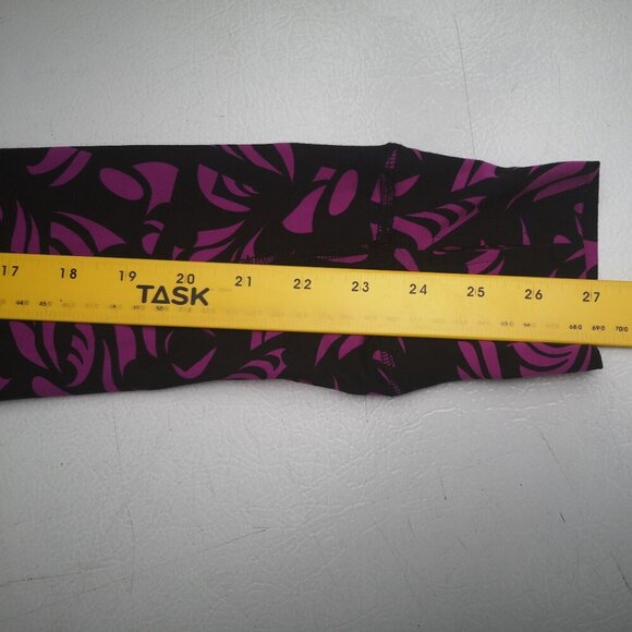 T-Max (Marks Work Warehouse) Ladies Size Medium Pink & Black Long Sleeves Top - Picture 8 of 9